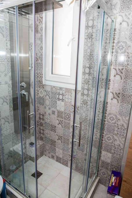 Lavrio Seaview 2Bdr Apt 4 Min Dive From The Sea Exterior photo