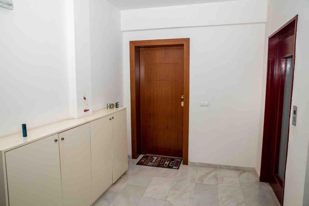 Lavrio Seaview 2Bdr Apt 4 Min Dive From The Sea Exterior photo