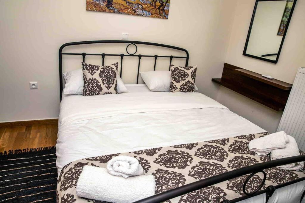 Lavrio Seaview 2Bdr Apt 4 Min Dive From The Sea Exterior photo