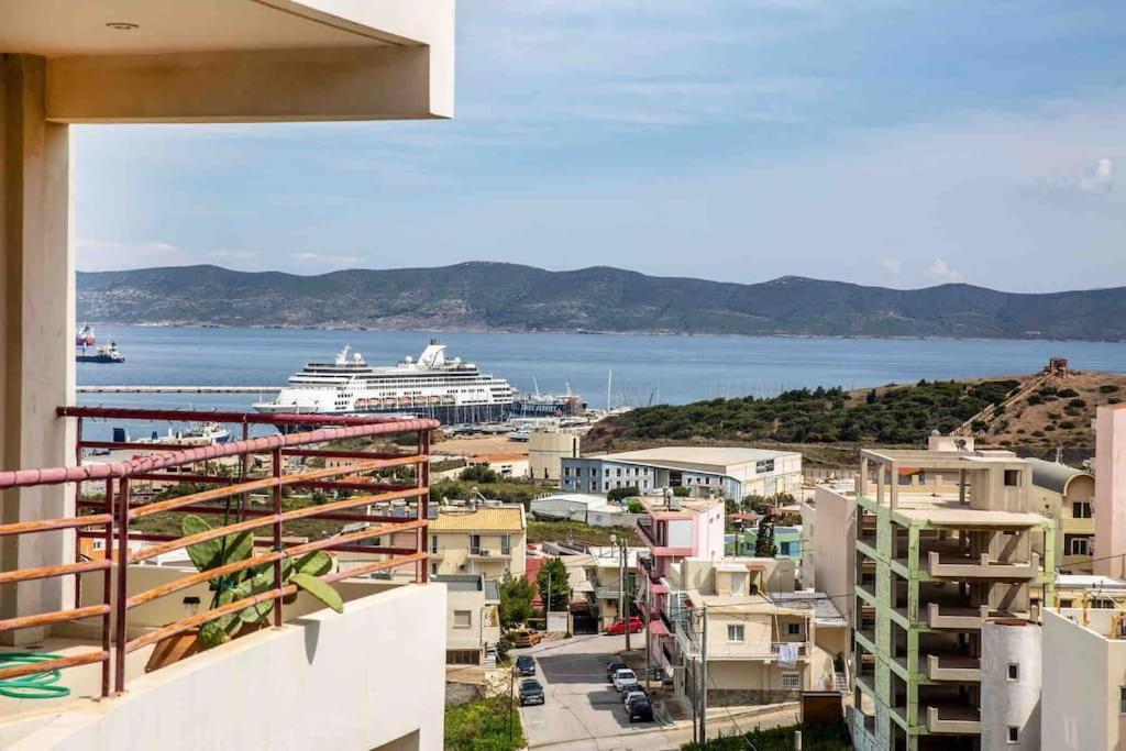 Lavrio Seaview 2Bdr Apt 4 Min Dive From The Sea Exterior photo